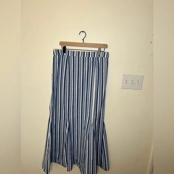 Maeve Anthropologie Blue & White Denim Nautical Striped Maxi Skirt Size Large - Picture 2 of 5